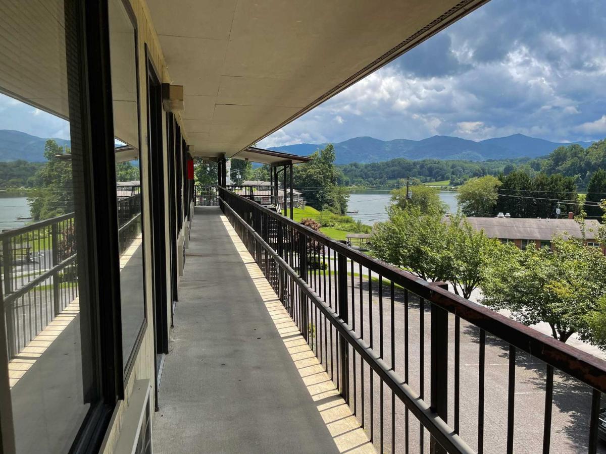 Hillside Lodge Lake Junaluska Kültér fotó